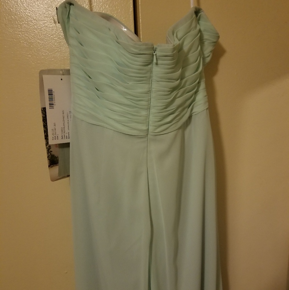 B2 Jasmine Dress - Picture 5 of 8